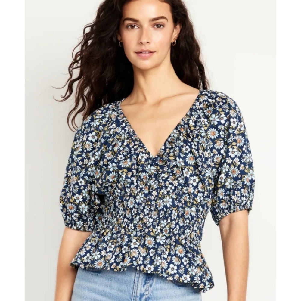 Old Navy Smocked V-neck Peplum Top Navy Floral Size M